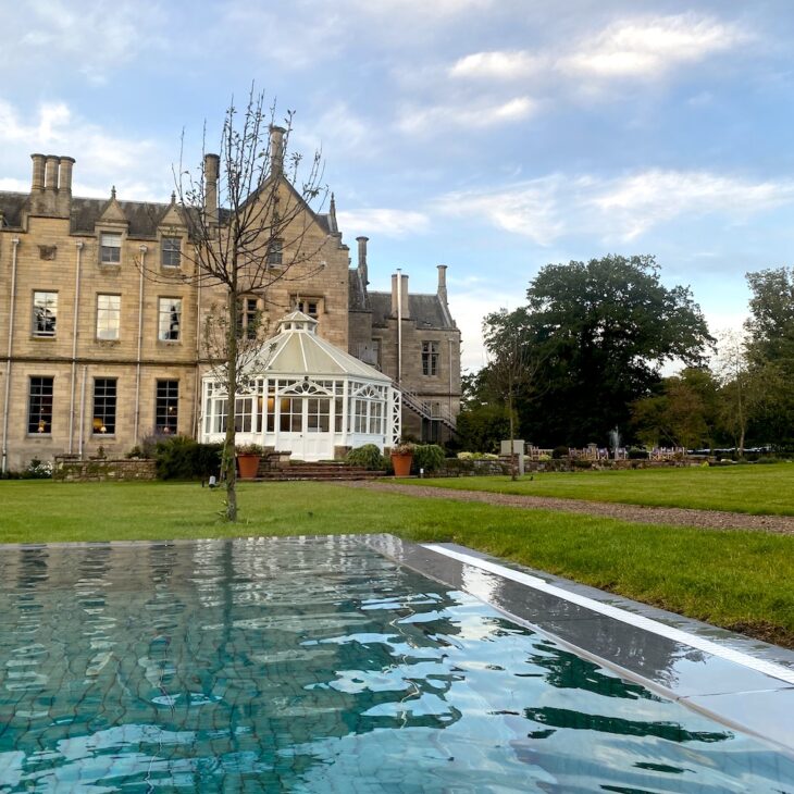 Schloss Roxburghe outdoor pool