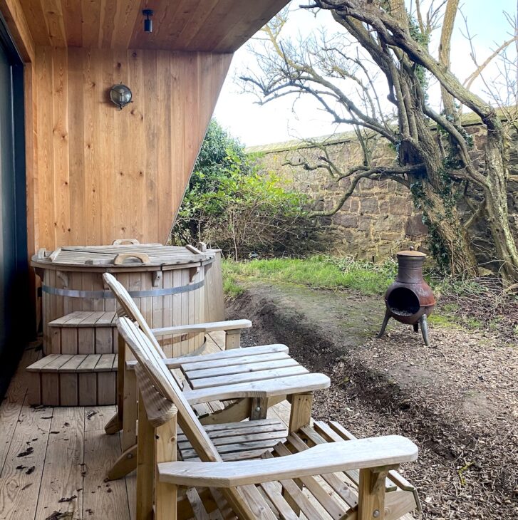 Newton Hall Garden Room hot tub