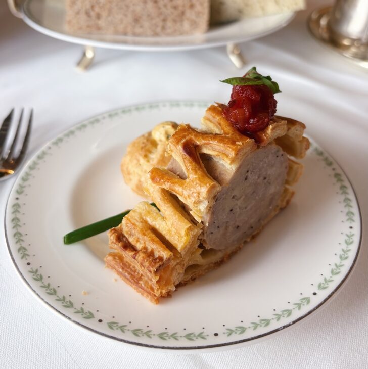 Betty's sausage roll